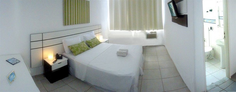 Hotel Marlen Cabo Frio Exterior photo